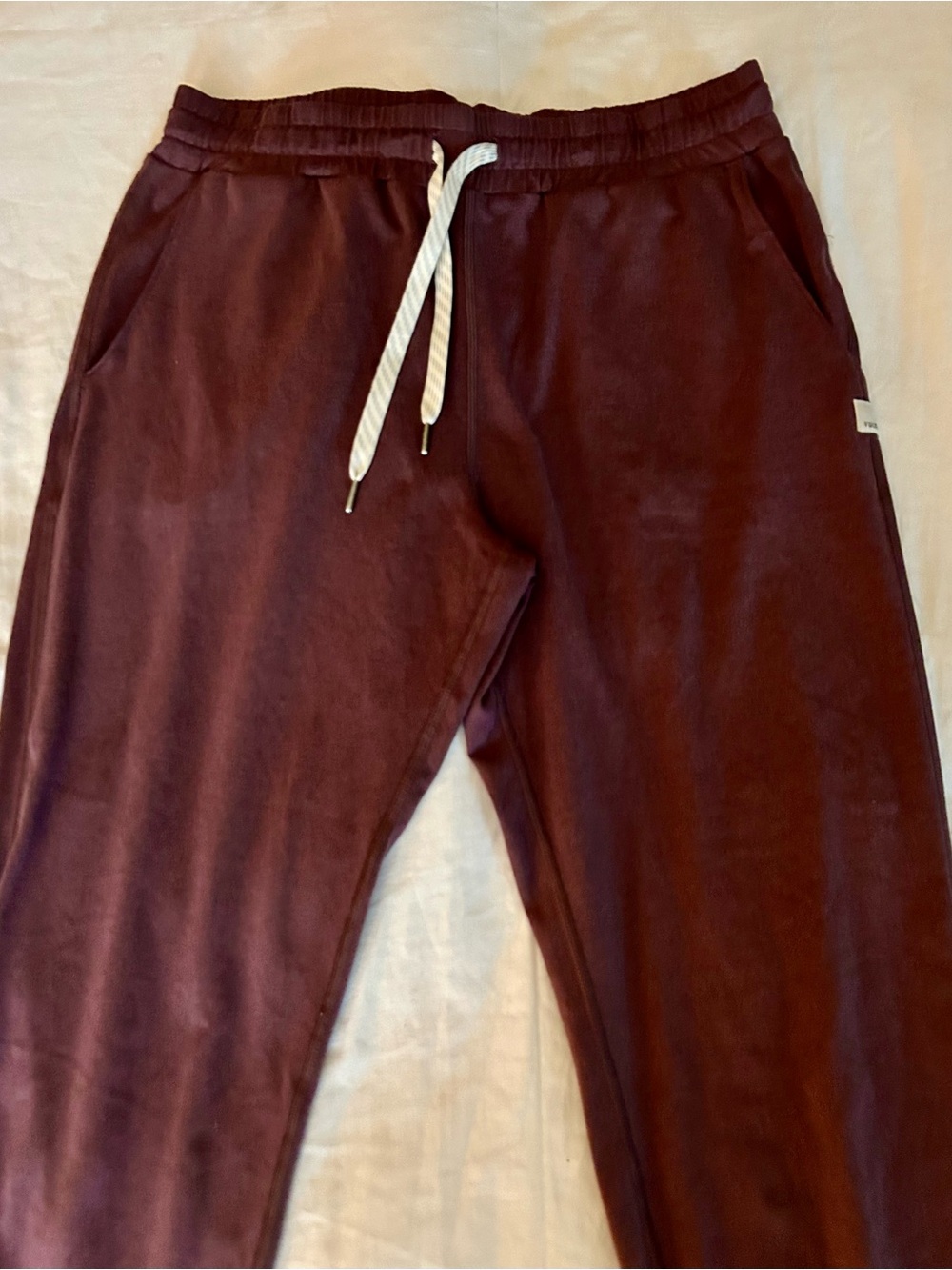 Vuori Performance Joggers, Fig Heather, Maroon, Drawstring, Pockets, Sweatpants - Picture 5 of 16